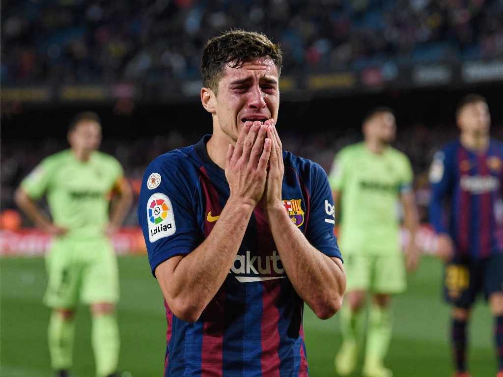 队正在朝着 队正在朝着